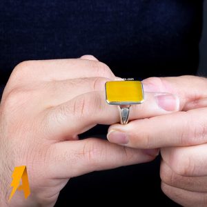 انگشتر نقره عقیق زرد با دعای شرف الشمس کد ۹۹۵۷
